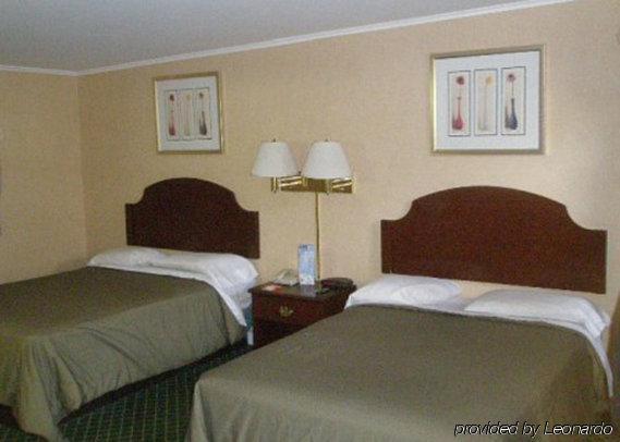 Hyannis Host Inn 客房 照片