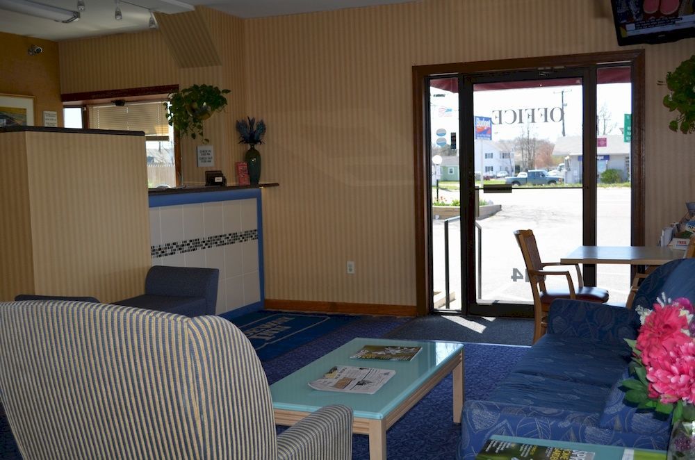 Hyannis Host Inn 外观 照片