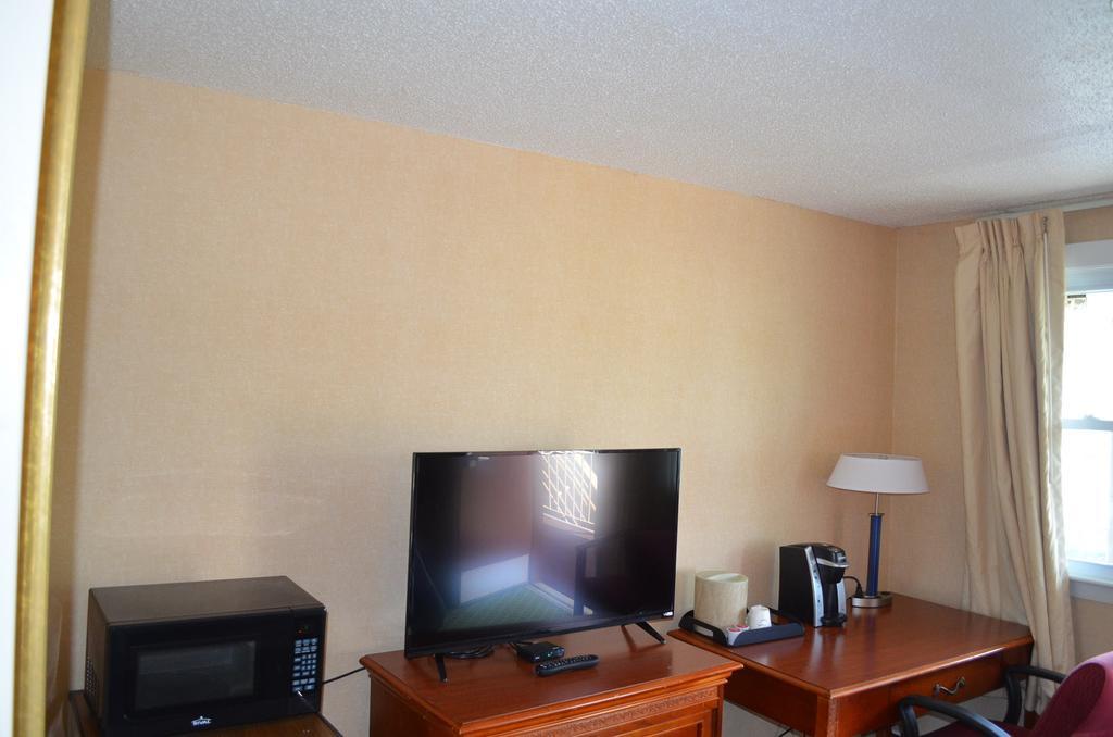 Hyannis Host Inn 客房 照片