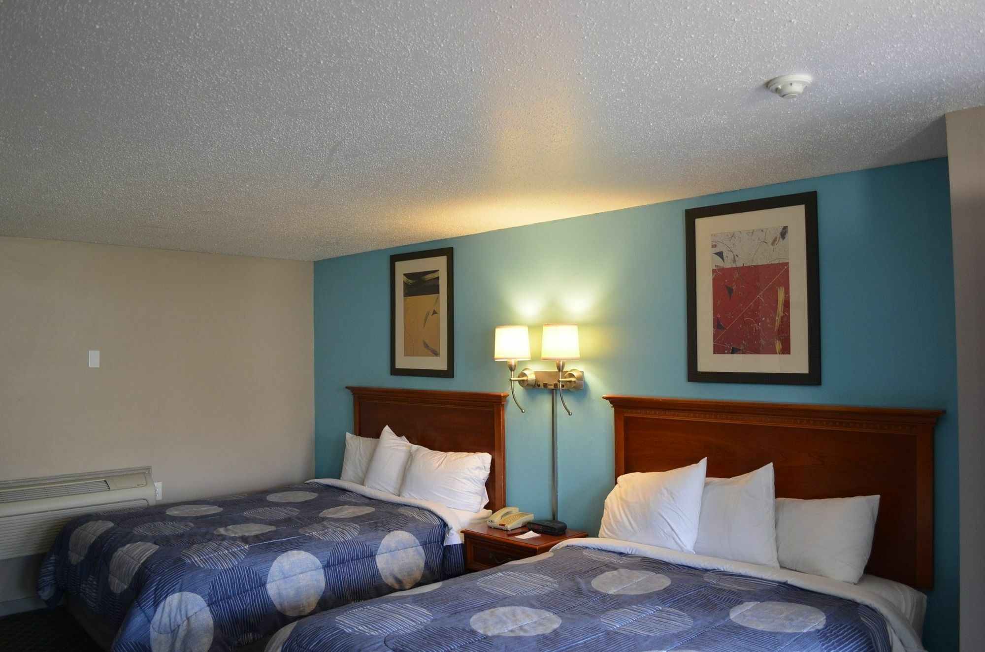 Hyannis Host Inn 外观 照片